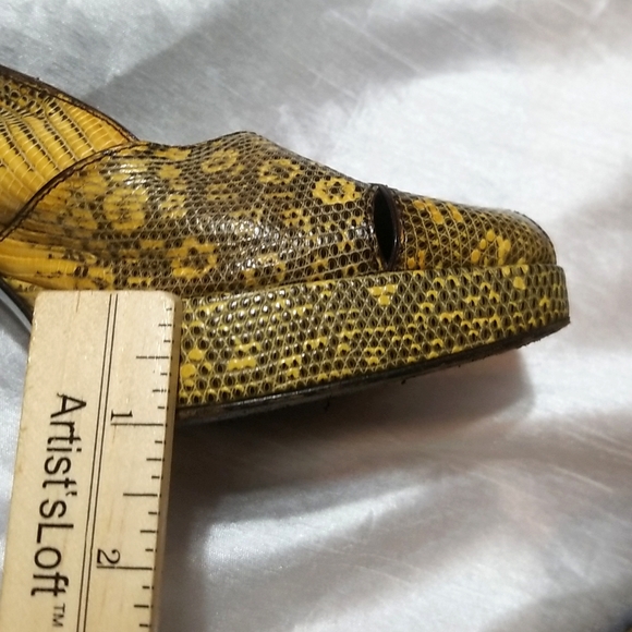 Vintage Prada Platform Lizard Peep Toe Embossed Leather Slingbacks 39 8.5 - Picture 10 of 11